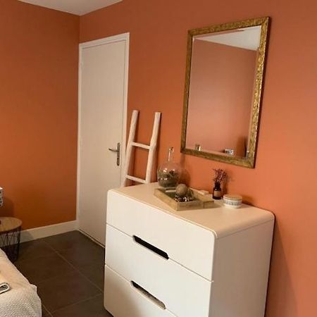 Chambre Independante Chez Particuliers Avec Salle De Bain Privative อองส์ ภายนอก รูปภาพ